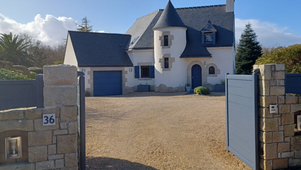 PLEUMEUR-BODOU : Jolie maison de charme aux prestations de standing Maison Vente